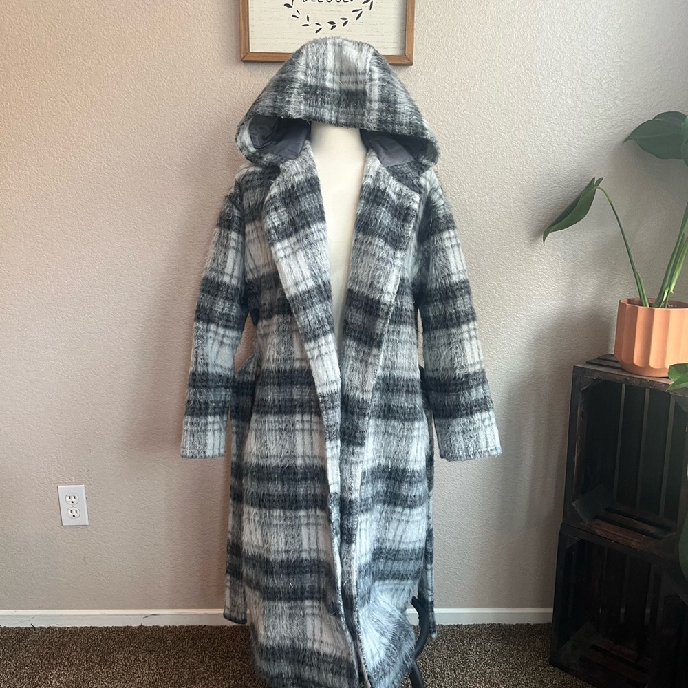 AE TIE-WAIST COAT